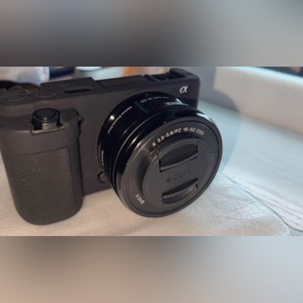 Sony ZV-E10